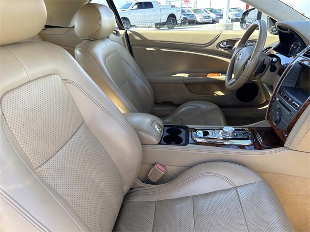 Used 2010 Jaguar XK Convertible image 22