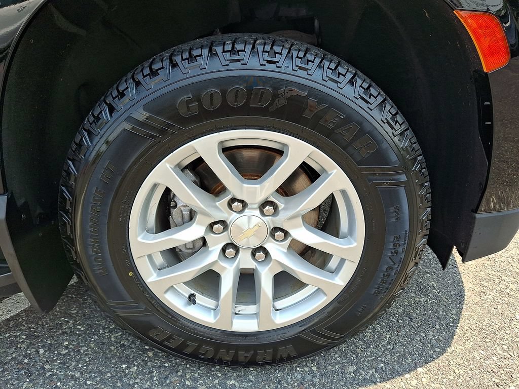 Used 2021 Chevrolet Suburban LS AWD/4WD image 11