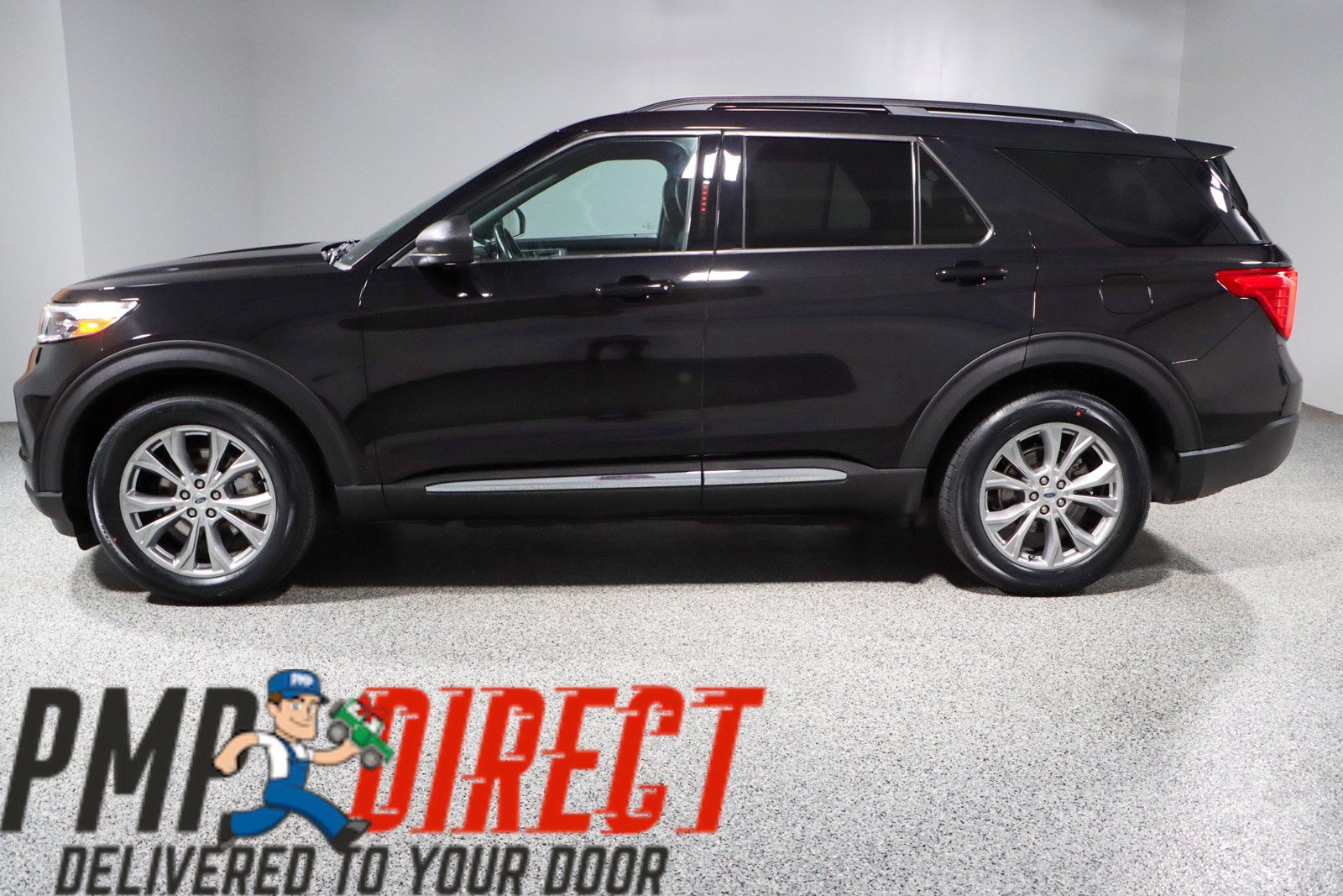 Used 2020 Ford Explorer XLT w/ Equipment Group 202A AWD/4WD image 10