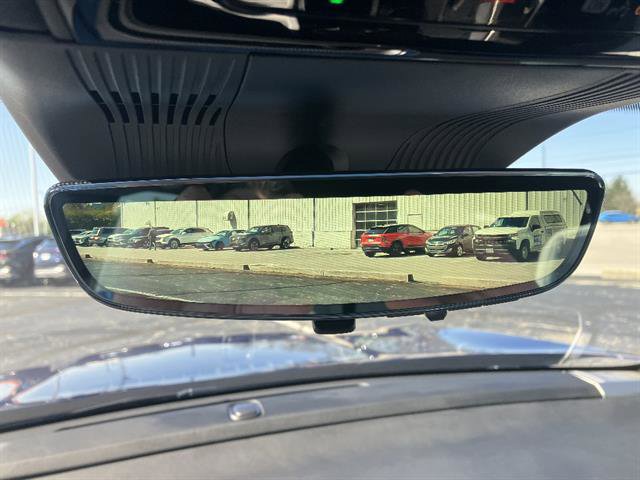 Certified 2026 Cadillac Vistiq Sport image 16