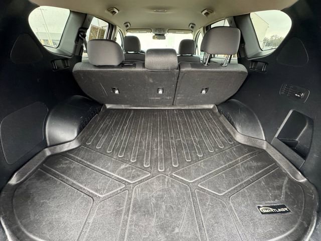 Used 2019 Hyundai Santa Fe SE image 30