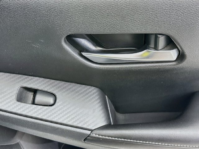 Used 2020 Nissan Sentra SV FWD image 28
