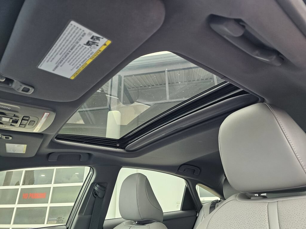 Used 2020 Toyota Avalon Limited w/ Advanced Safety Package FWD image 22