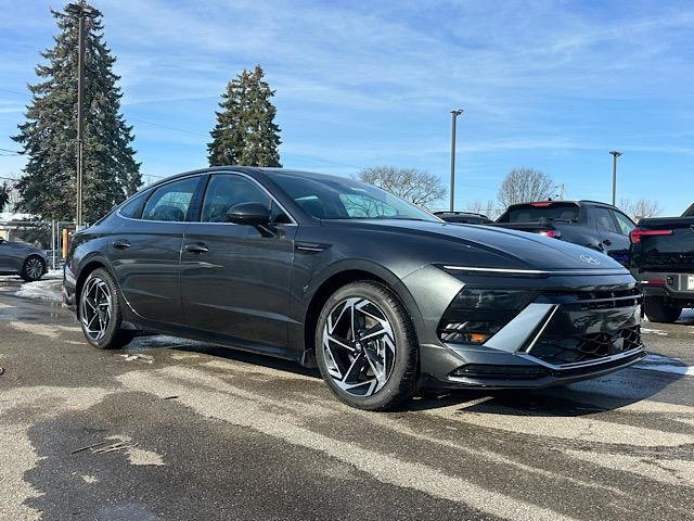 New 2026 Hyundai Sonata SEL image 3