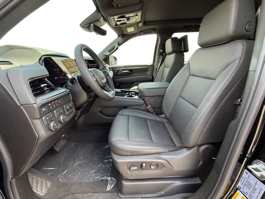 New 2026 Chevrolet Suburban Z71 w/ Z71 Off-Road Package AWD/4WD image 9