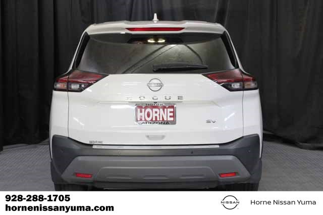 Used 2023 Nissan Rogue SV image 14