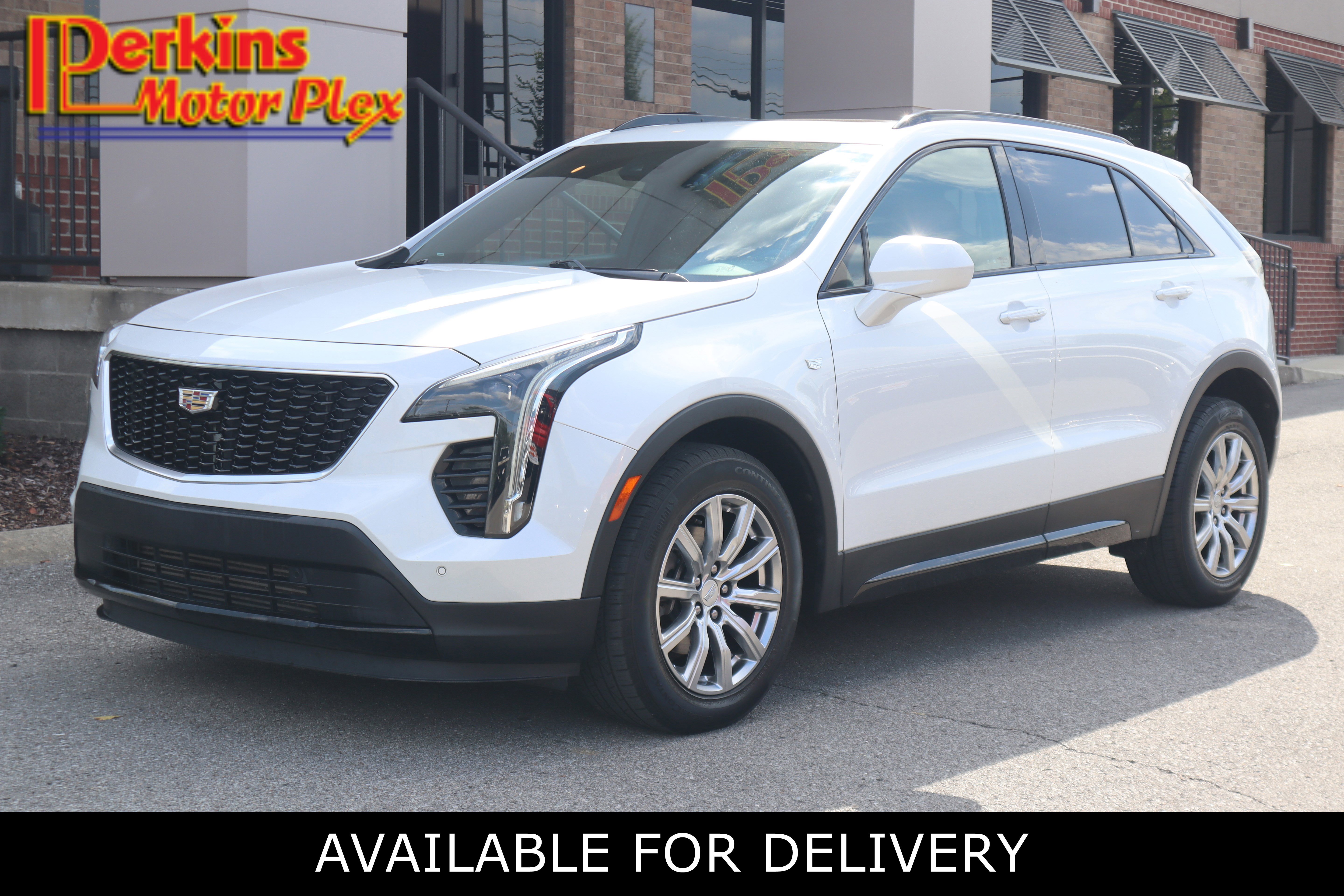 Used 2019 Cadillac XT4 Sport image 1