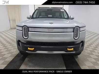 Used 2024 Rivian R1S Adventure AWD/4WD image 2