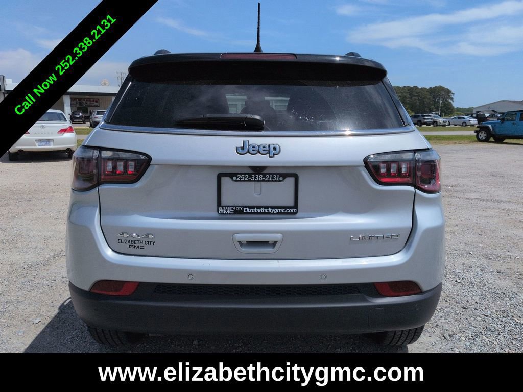 Used 2025 Jeep Compass Limited AWD/4WD image 4