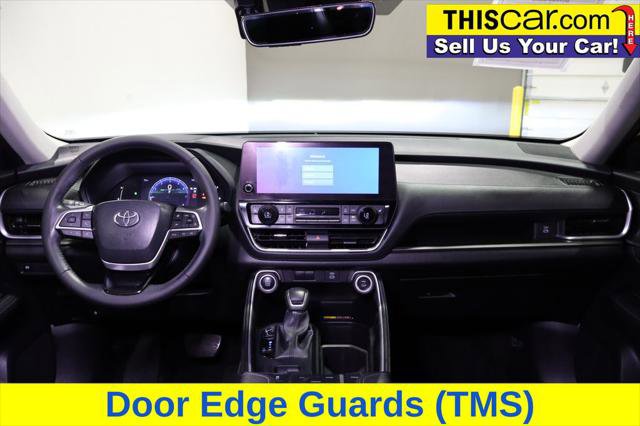Used 2024 Toyota Grand Highlander XLE image 19