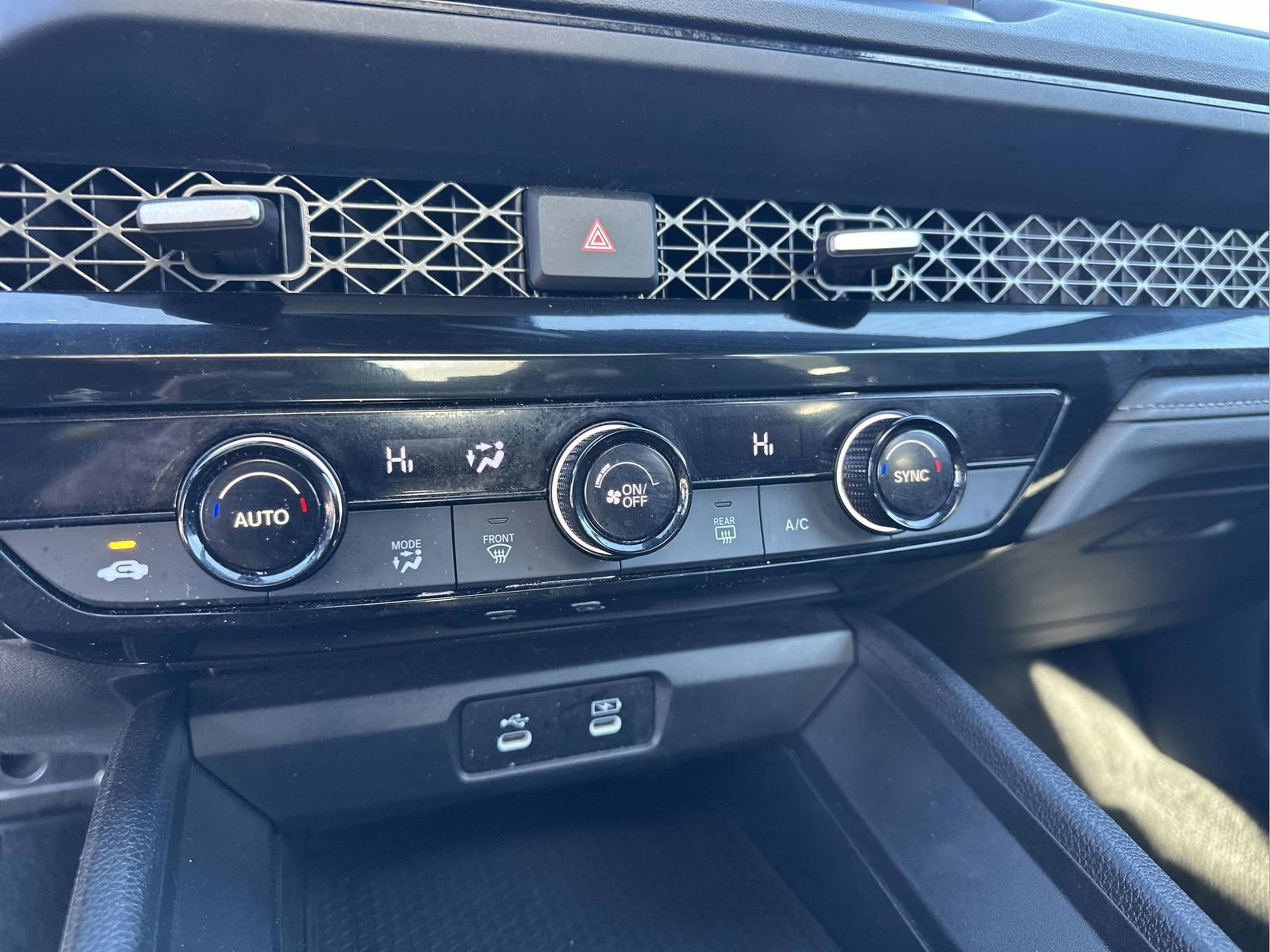 Used 2023 Honda Accord Sport image 30