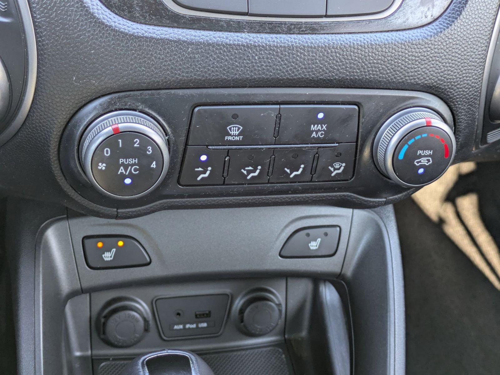 Used 2014 Hyundai Tucson SE image 14