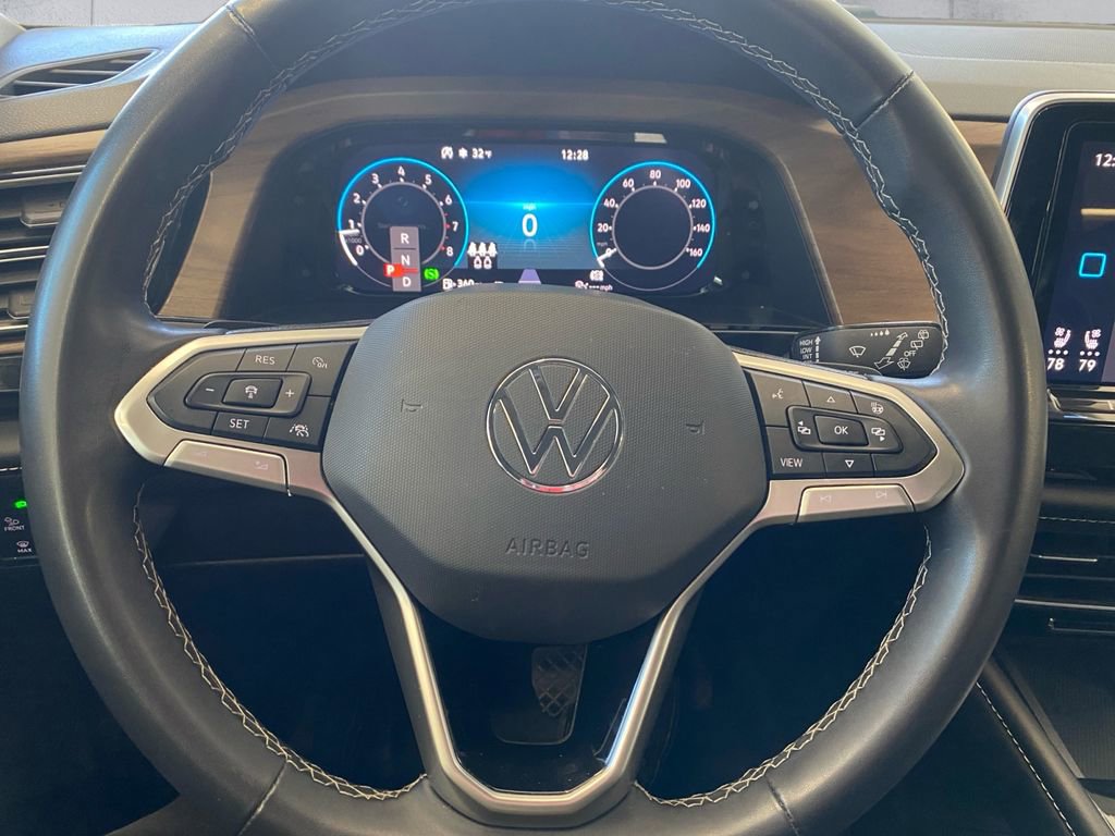 Used 2024 Volkswagen Atlas SE image 9