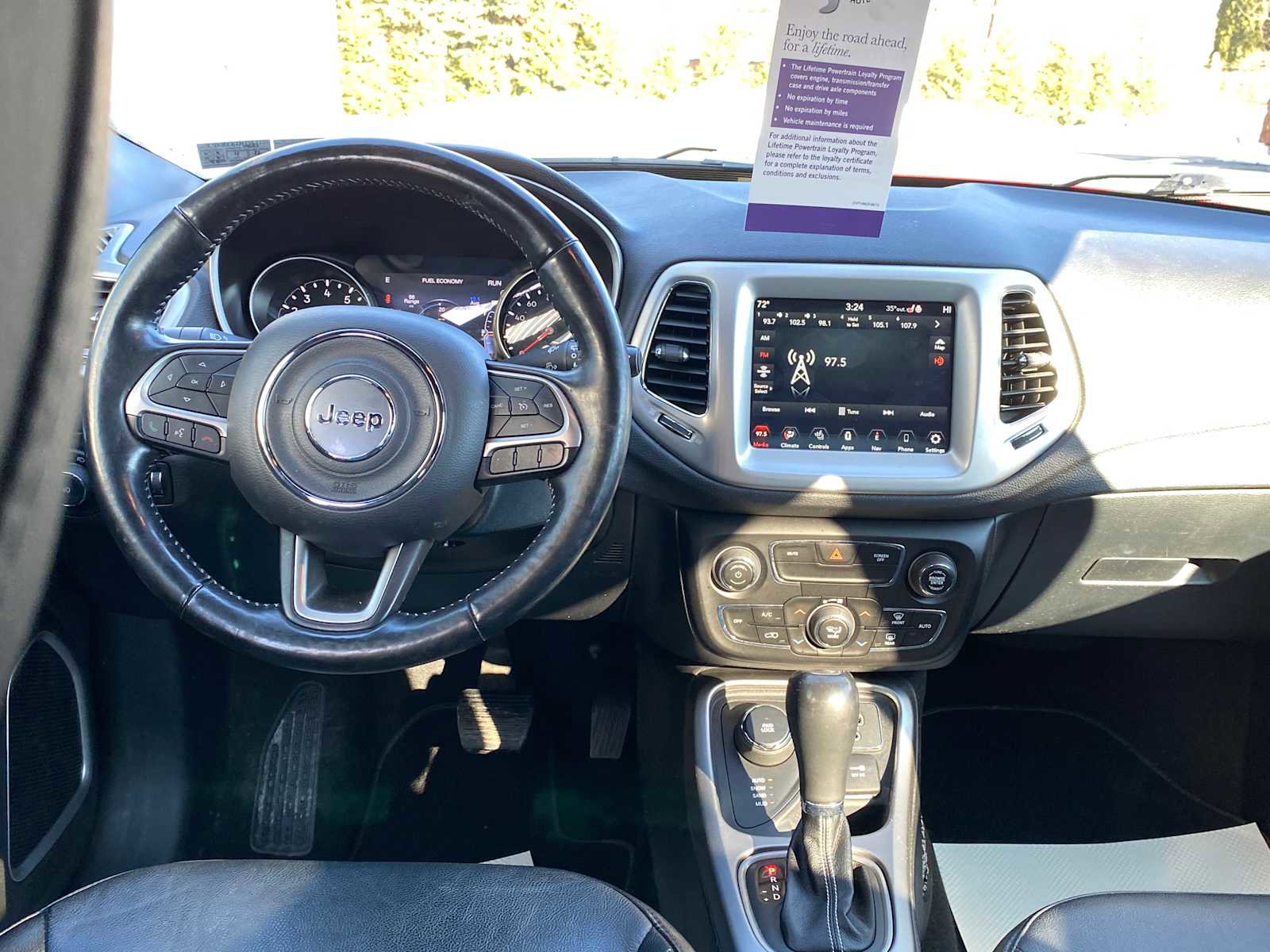 Used 2021 Jeep Compass Latitude AWD/4WD image 8