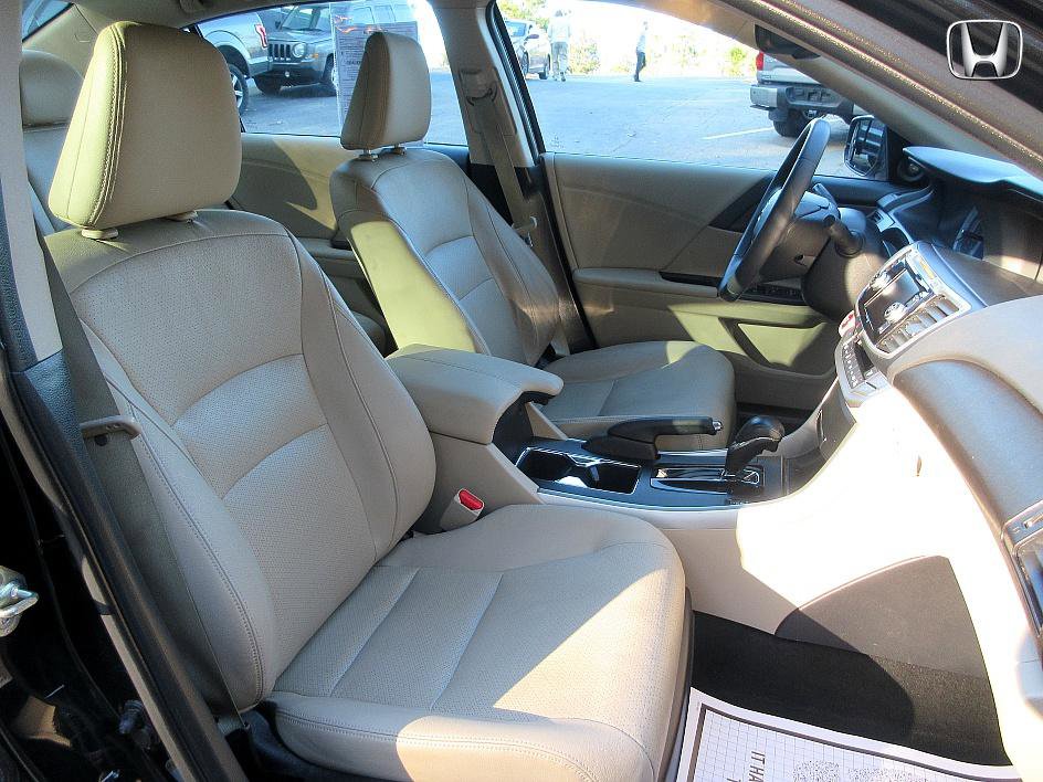 Used 2014 Honda Accord EX-L image 21