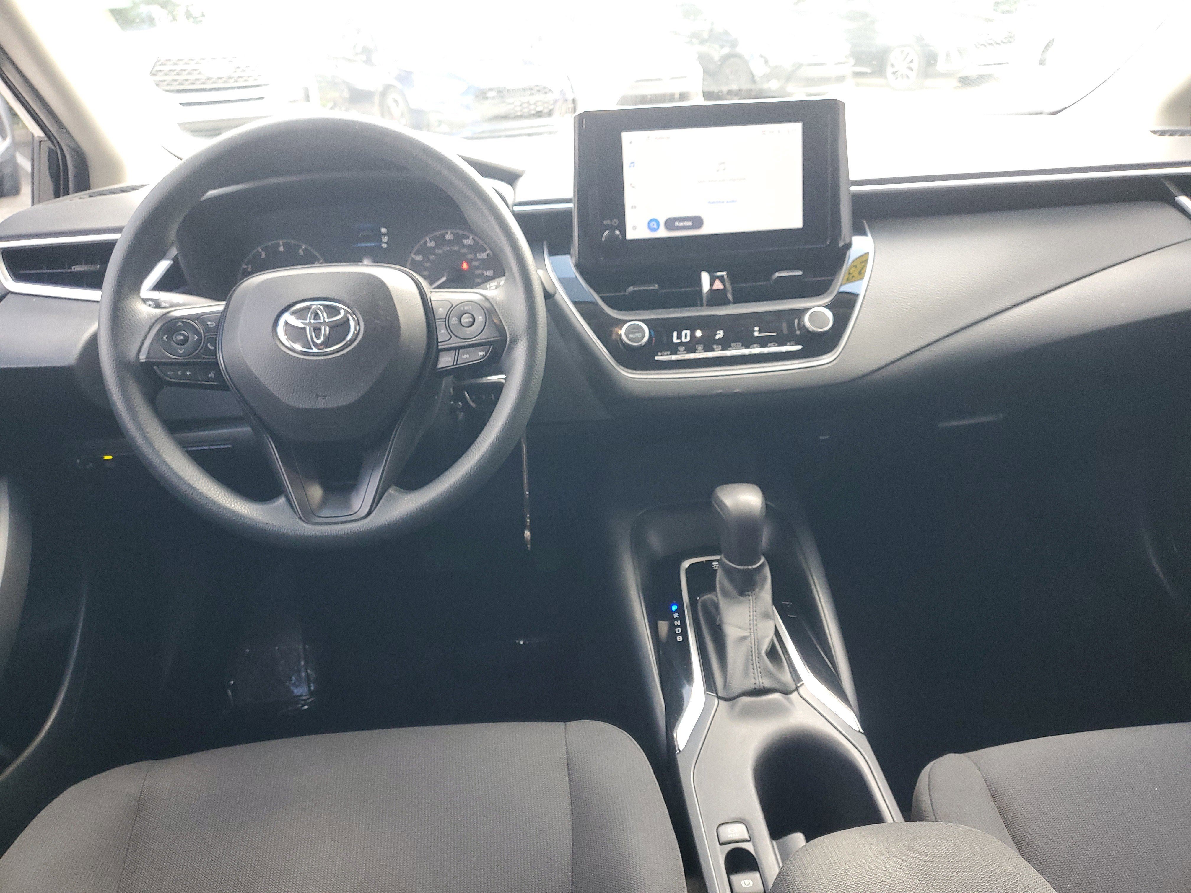 Used 2023 Toyota Corolla LE FWD image 9