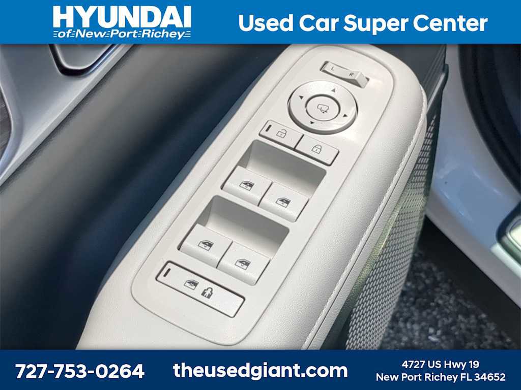 New 2026 Hyundai Santa Fe Calligraphy image 18