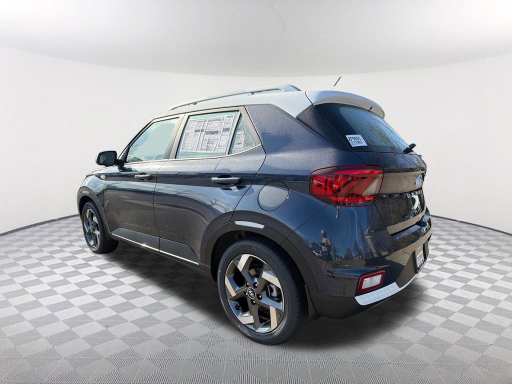 New 2026 Hyundai Venue SEL FWD image 7