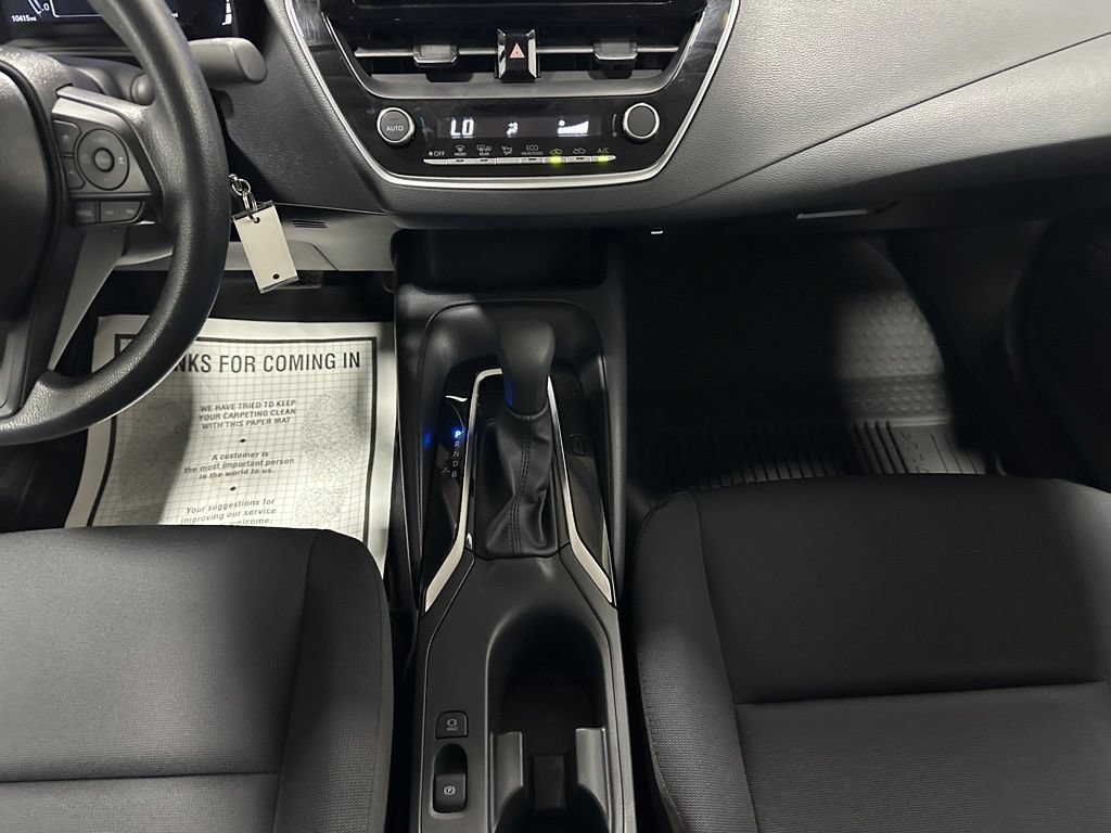 Used 2026 Toyota Corolla LE FWD image 38