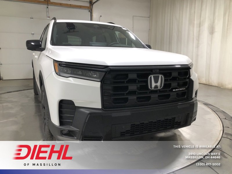 New 2026 Honda Pilot Black Edition image 1