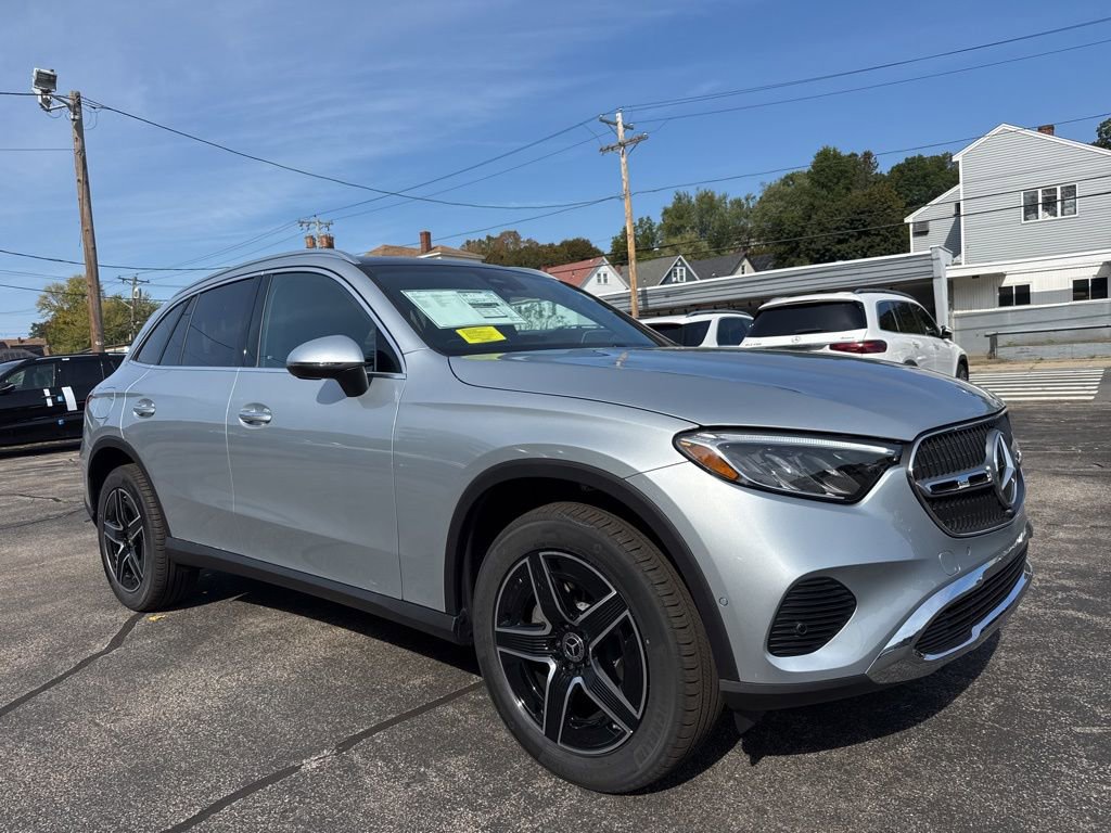 New 2026 Mercedes-Benz GLC 300 4MATIC