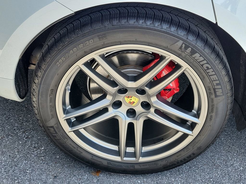 Certified 2021 Porsche Macan GTS AWD/4WD image 14