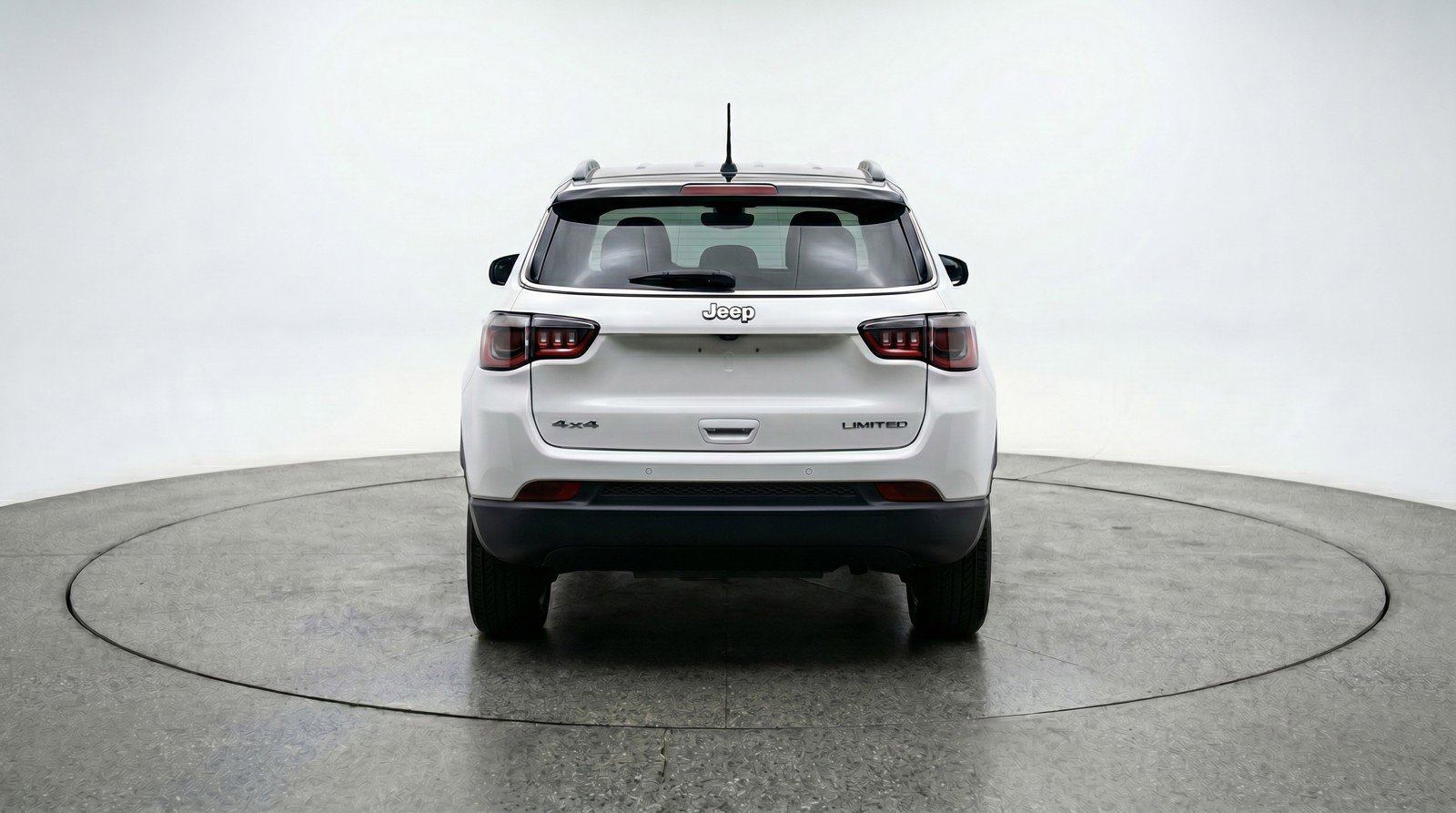 Used 2025 Jeep Compass Limited AWD/4WD image 7
