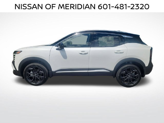 New 2027 Nissan Kicks SR FWD image 2