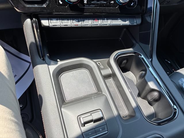 New 2026 GMC Sierra 2500 AT4 w/ AT4 Premium Plus Package AWD/4WD image 16