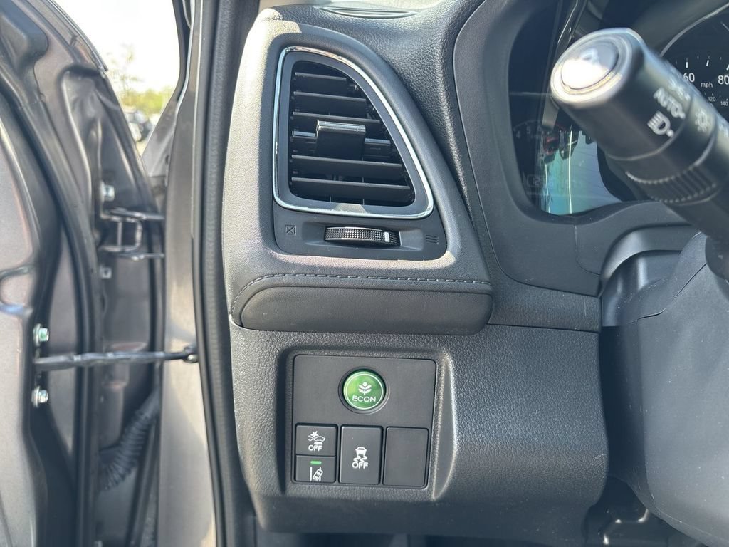 Used 2021 Honda HR-V EX-L image 21