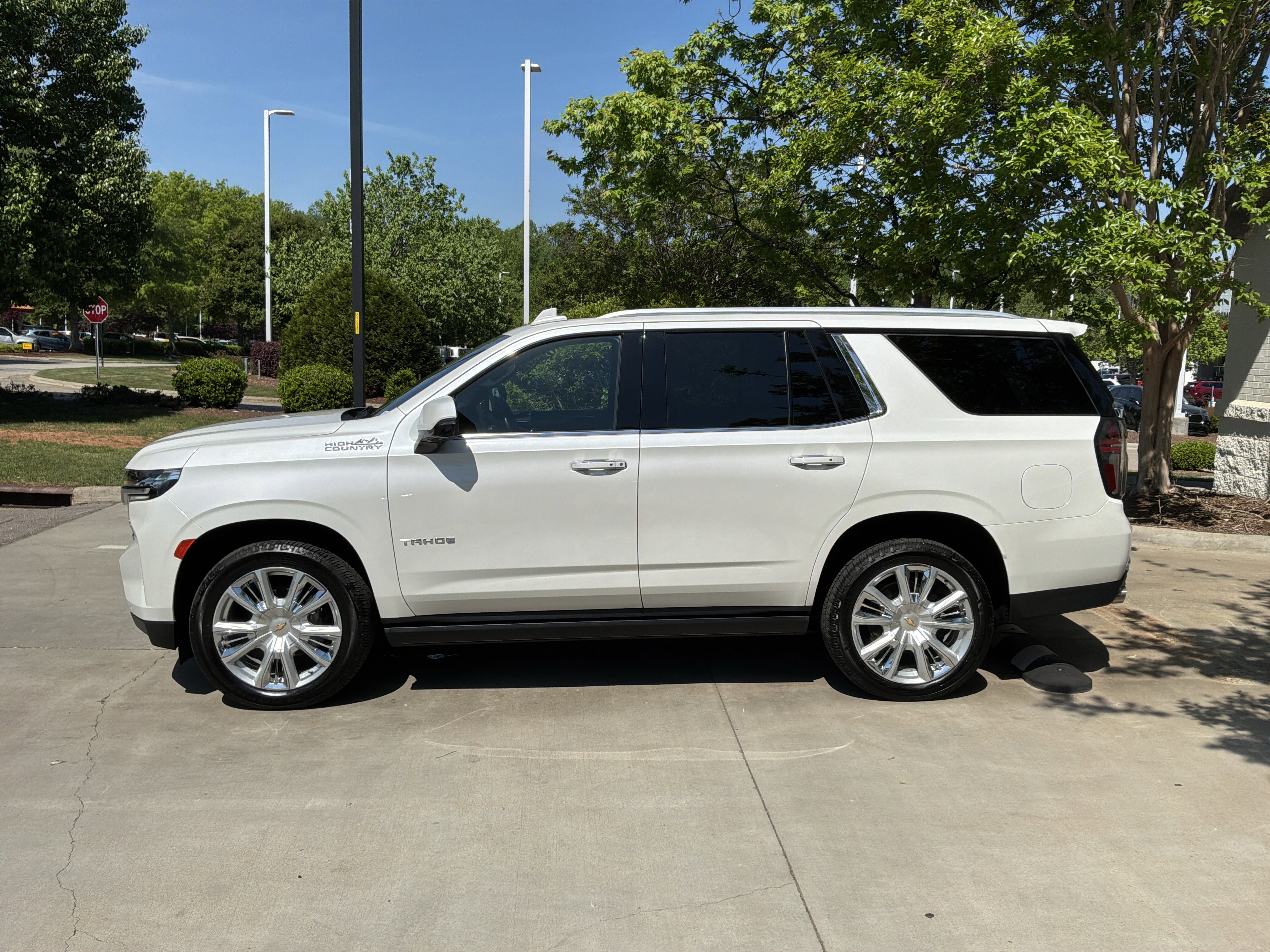 Used 2022 Chevrolet Tahoe High Country image 7