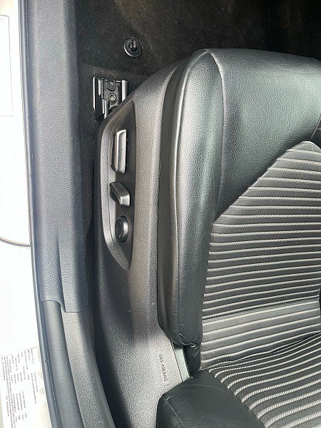 Used 2021 Toyota Camry SE FWD image 17