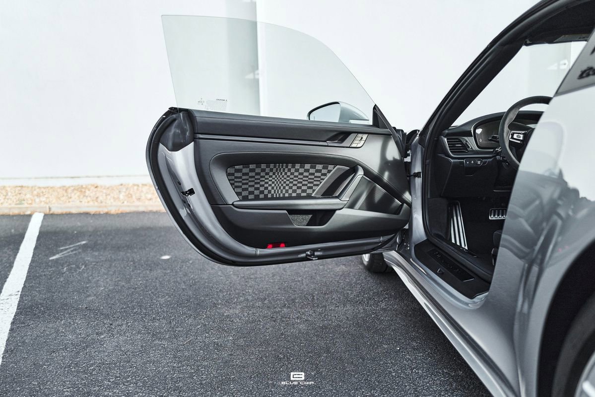 Used 2026 Porsche 911 Targa 4 GTS image 24