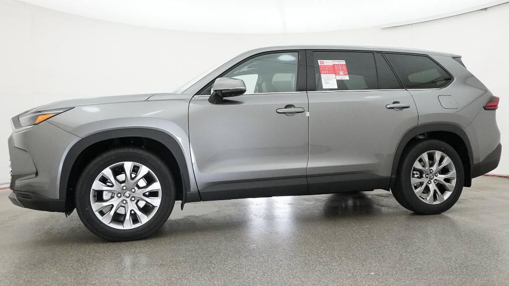 New 2026 Toyota Grand Highlander FWD image 21