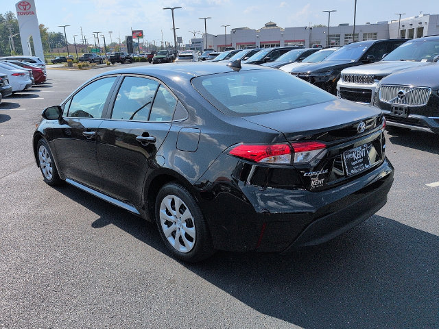 Certified 2026 Toyota Corolla LE FWD image 5