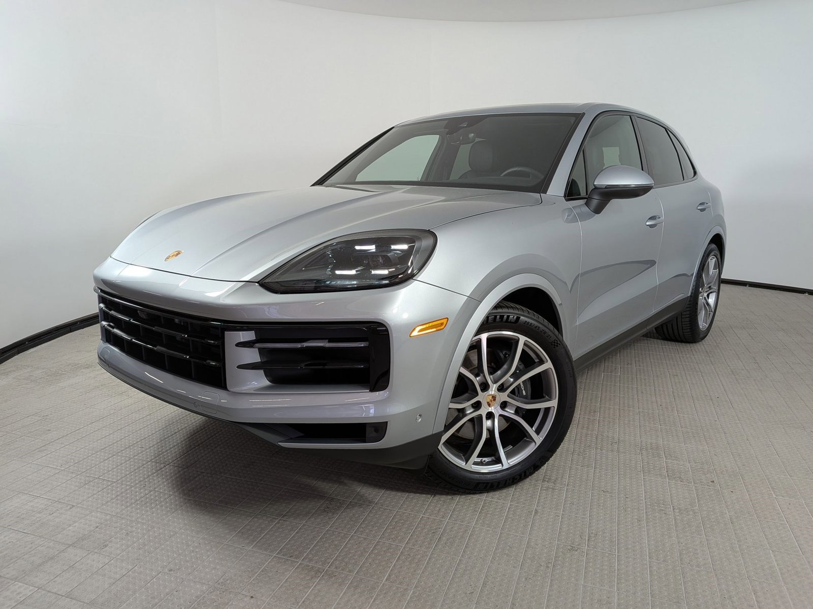 Certified 2025 Porsche Cayenne