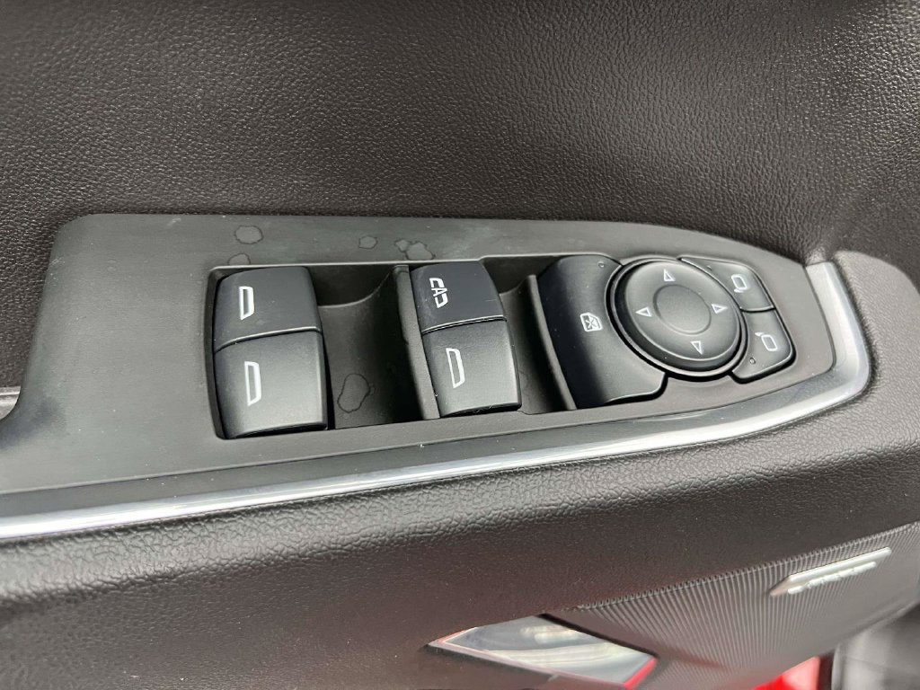 Used 2024 Chevrolet Silverado 1500 LT Trail Boss w/ Convenience Package II AWD/4WD image 18