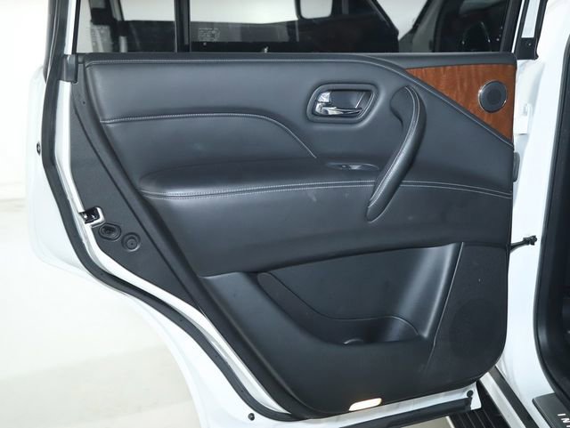 Used 2018 INFINITI QX80 2WD w/ Driver Assistance Package image 15