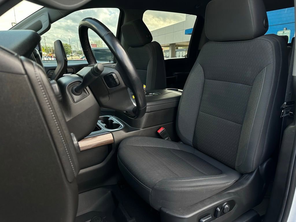 Used 2022 Chevrolet Silverado 2500 LT w/ Z71 Sport Edition image 13