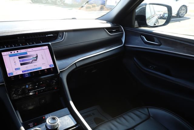 Used 2024 Jeep Grand Cherokee L Limited w/ Luxury Tech Group II image 26