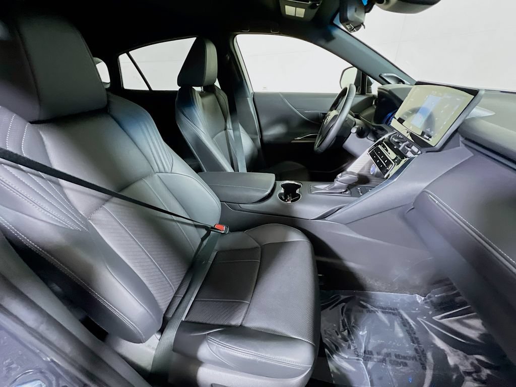 Certified 2021 Toyota Venza Limited w/ Advanced Technology Package AWD/4WD image 24