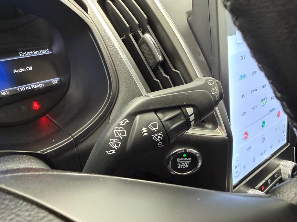 Used 2022 Ford Edge Titanium AWD/4WD image 26