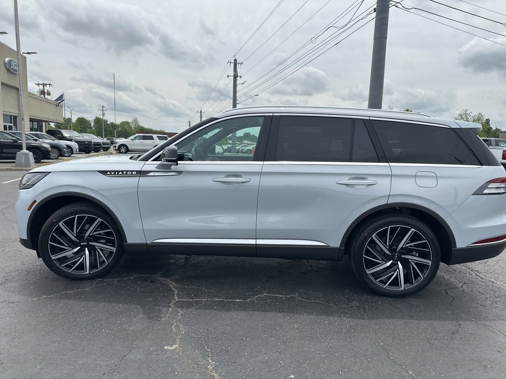 New 2025 Lincoln Aviator Reserve w/ Equipment Group 201A image 30
