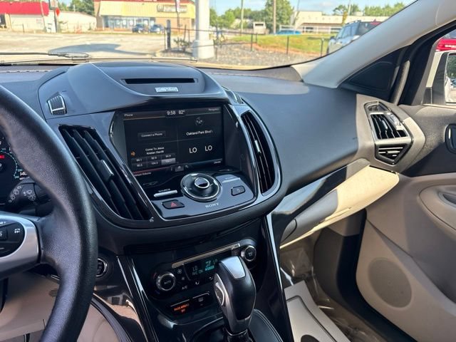 Used 2015 Ford Escape Titanium w/ Equipment Group 301A FWD image 17