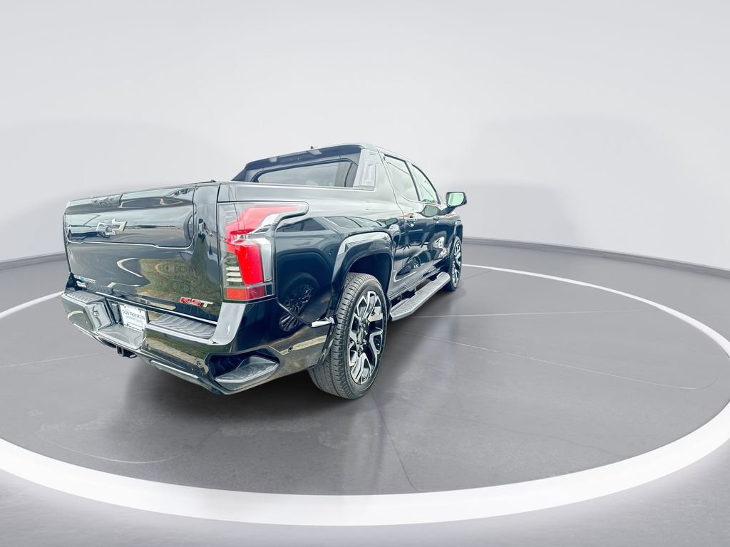 New 2024 Chevrolet Silverado EV RST image 9