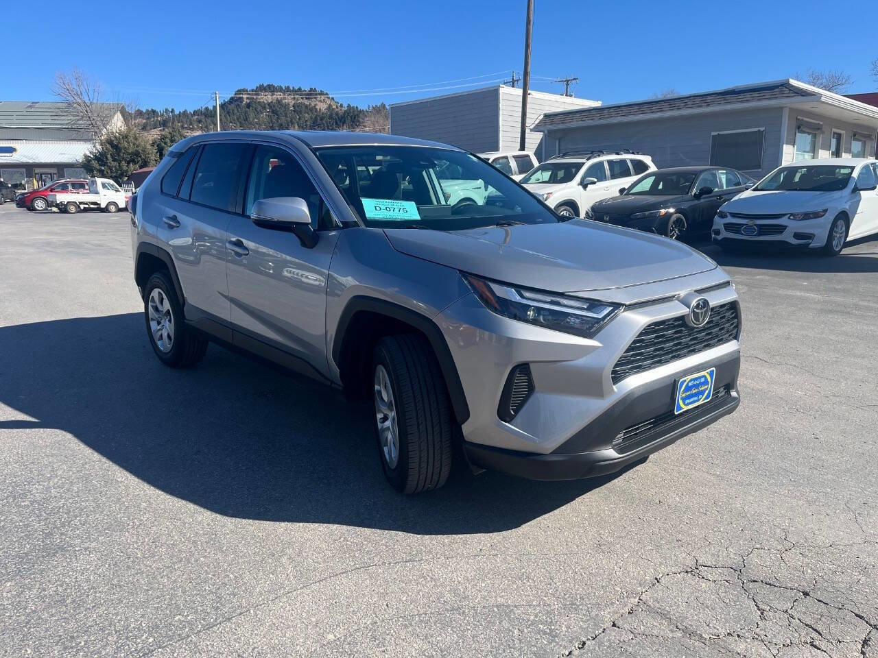 Used 2023 Toyota RAV4 LE image 8