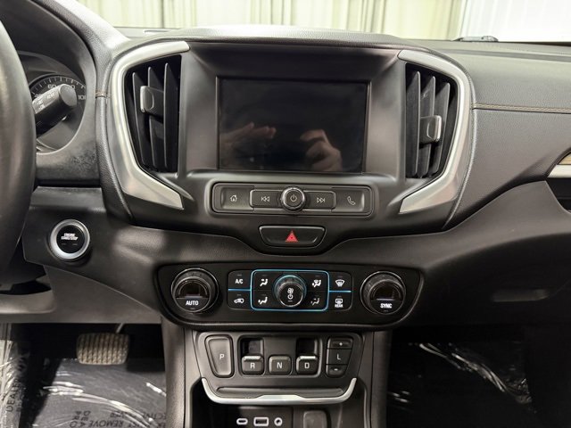 Used 2018 GMC Terrain SLE w/ Driver Convenience Package image 14