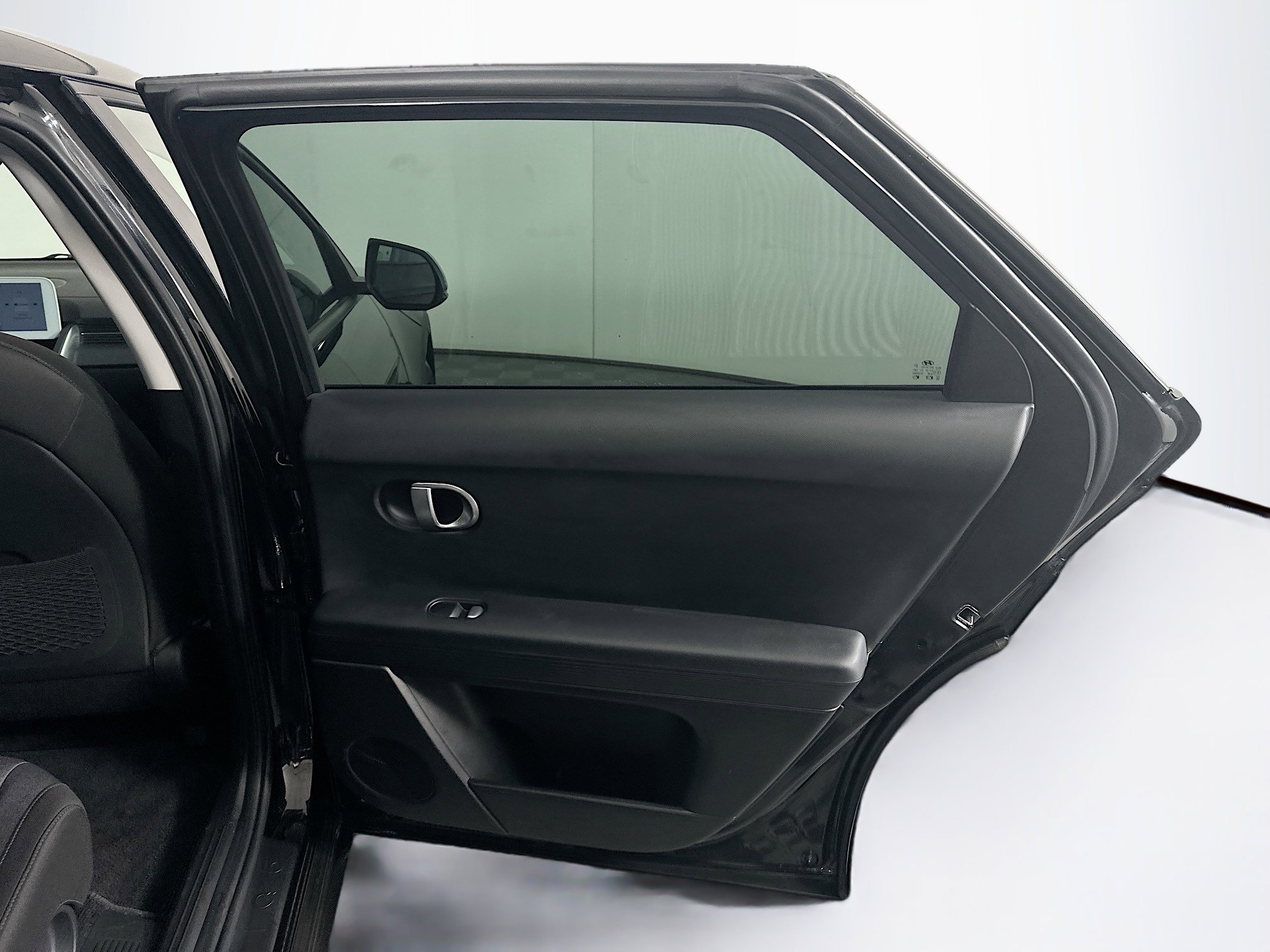 Used 2024 Hyundai Ioniq 5 SEL image 29