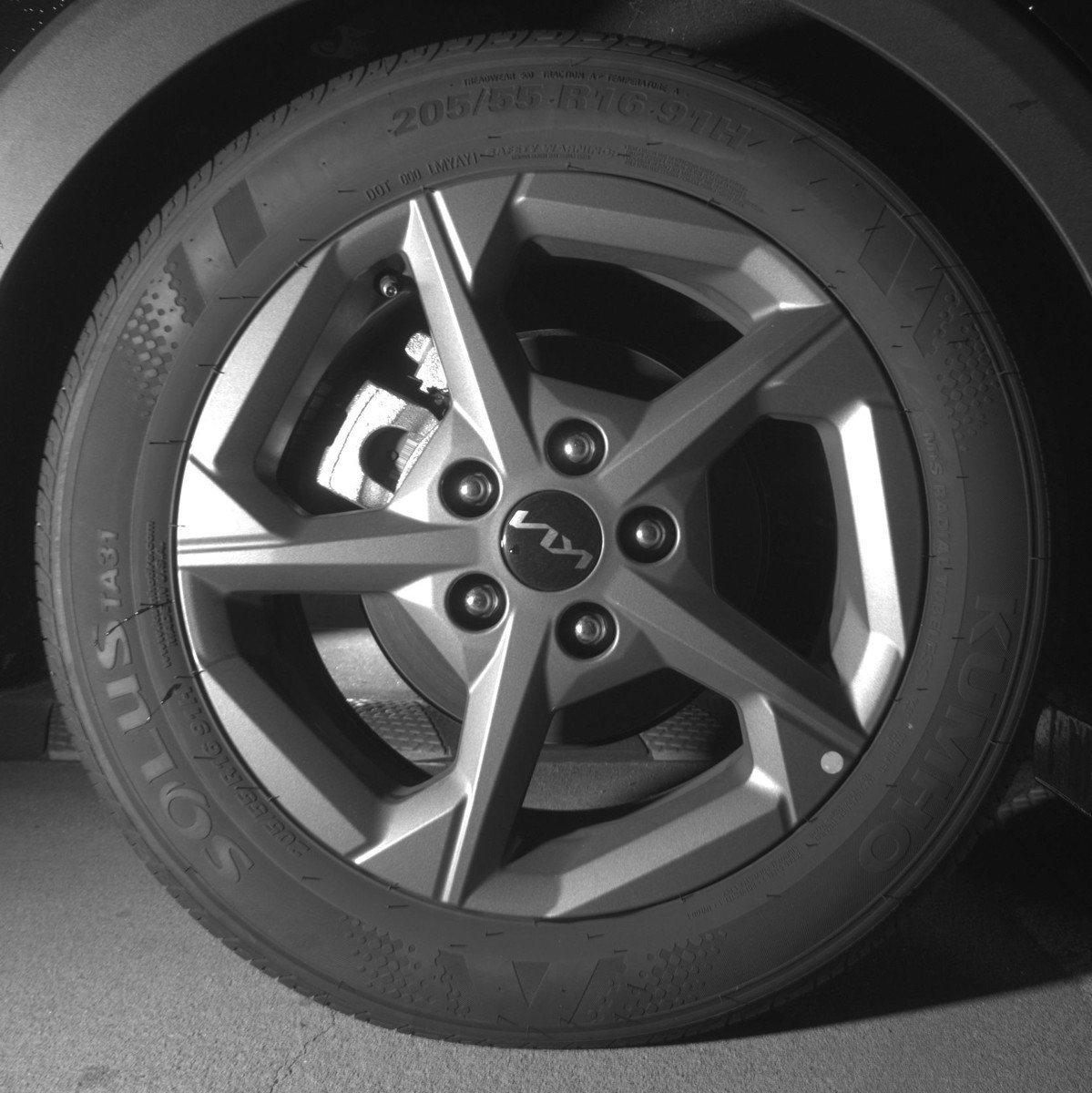 Used 2025 Kia K4 LXS image 15