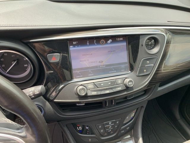 Used 2019 Buick Envision Essence image 32